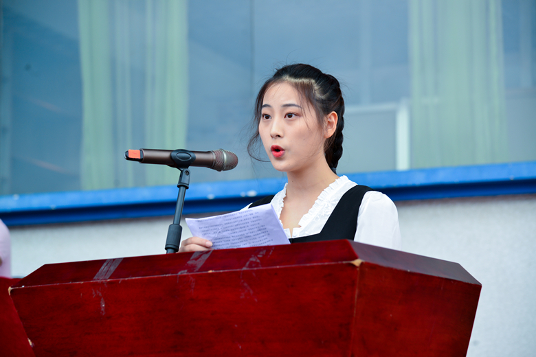 d8a_5547_副本.jpg